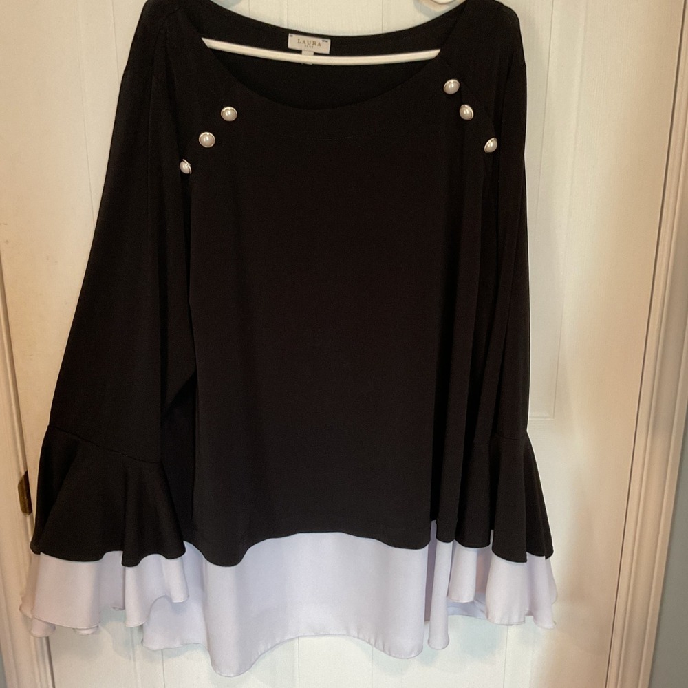 Laura Plus Blouse Women 3X Black Excellent Pearl Button Layered Ruffle Hem Top